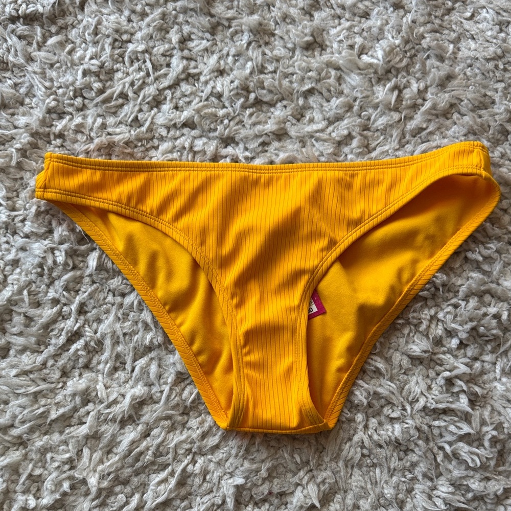 Xhilaration M Yellow Bikini Bottom